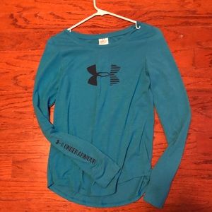 Long sleeve Underamour tee